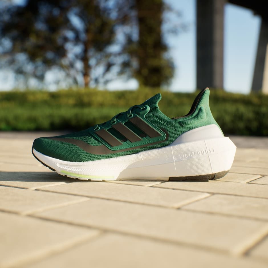 Giày chạy bộ adidas Ultraboost Light Nam - ID3282