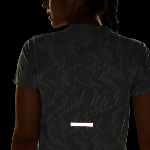 Áo T-shirt chạy bộ adidas Ultimate Engineered CLIMACOOL+ Nữ - JD7789