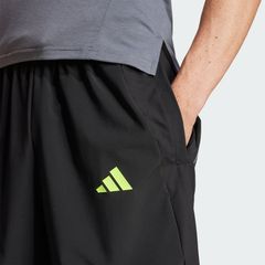 Quần short tập luyện adidas Tech Apparel Nam - JM6252