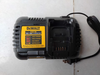 Sạc Dewalt