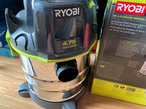 Máy hút bụi Ryobi 18V PWV200