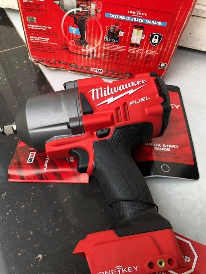 MÁY BÙ LÔNG MILWAUKEE 2863
