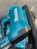 Máy thổi lá Makita XBU03