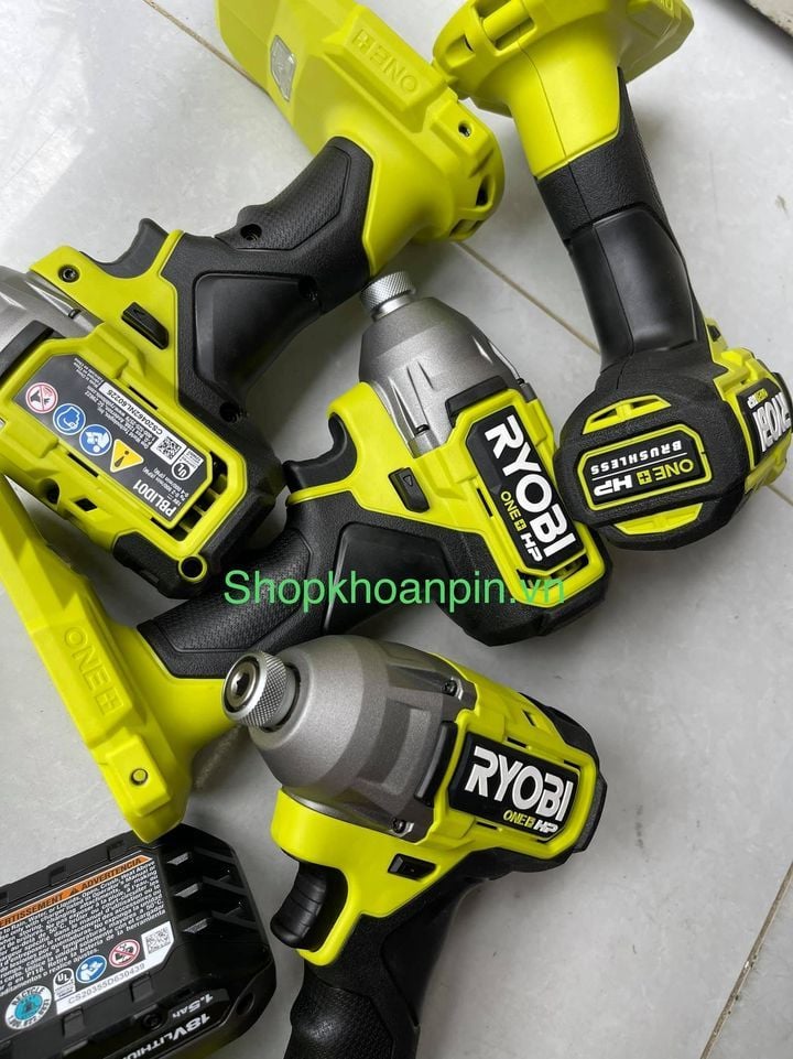 Máy vặn vít RYOBI PBLI01 HP
