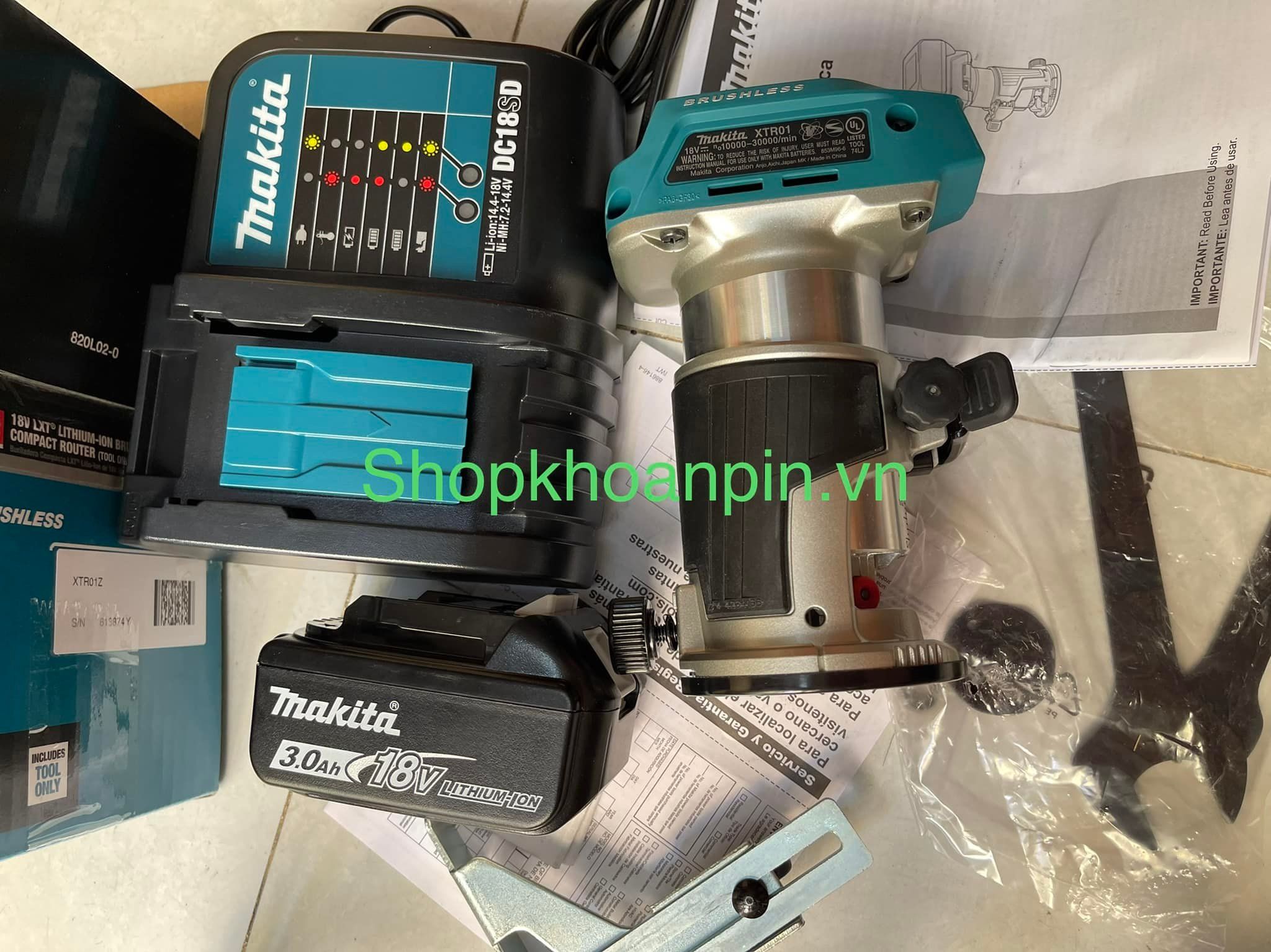 Makita xtr01t8j sale