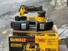 Máy cưa vòng Dewalt DCS377B