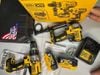 Combo Dewalt DCK299P2 gồm DCD996 và DCF887