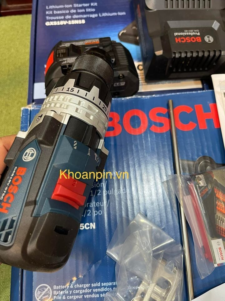 Máy khoan pin Bosch GSB 18V-975