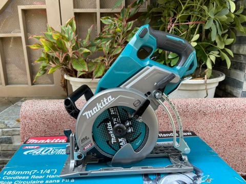 Máy cưa pin Makita GSR01M1 40V