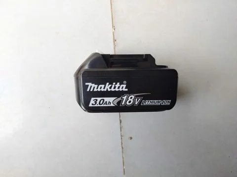 Pin Makita BL1850B 18V 3Ah
