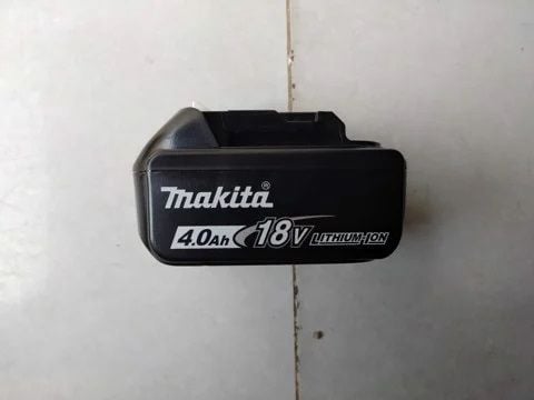 Pin Makita BL1840B 18V 4A