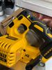 MÁY CƯA PIN DEWALT DCS570