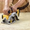 CƯA PIN DEWALT DCS393