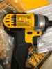 MÁY BẮN VÍT DEWALT 885