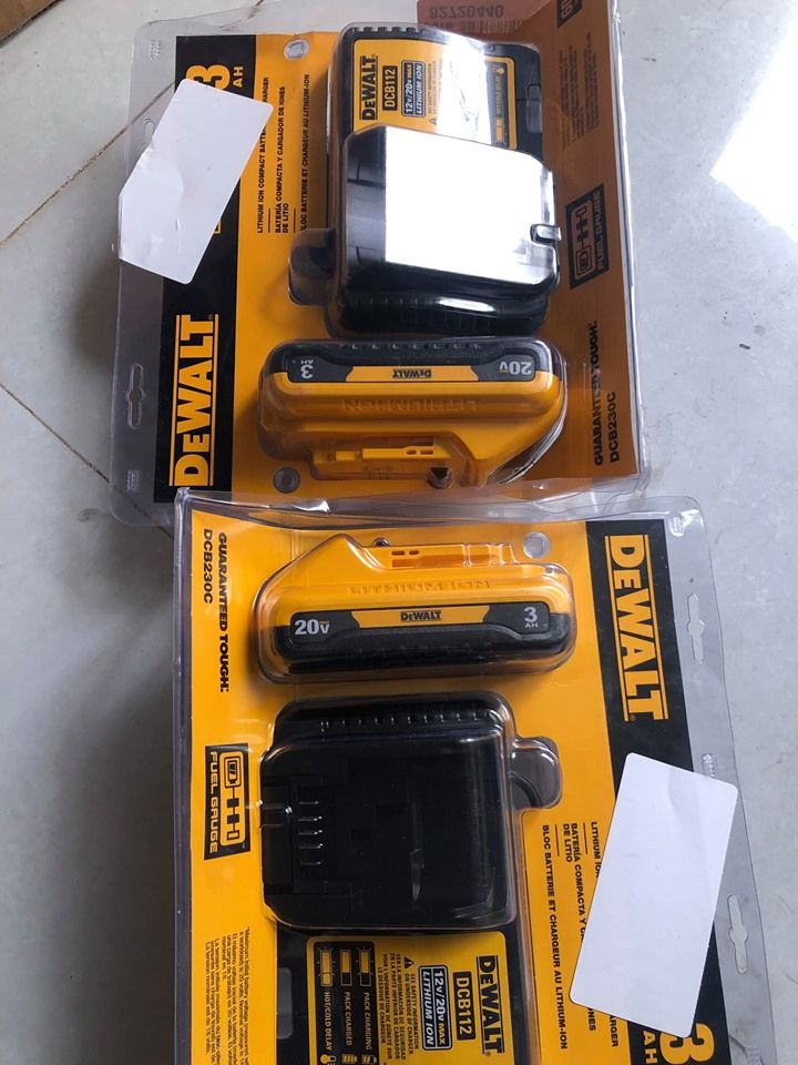 PIN SẠC DEWALT DCB230C 20V-5