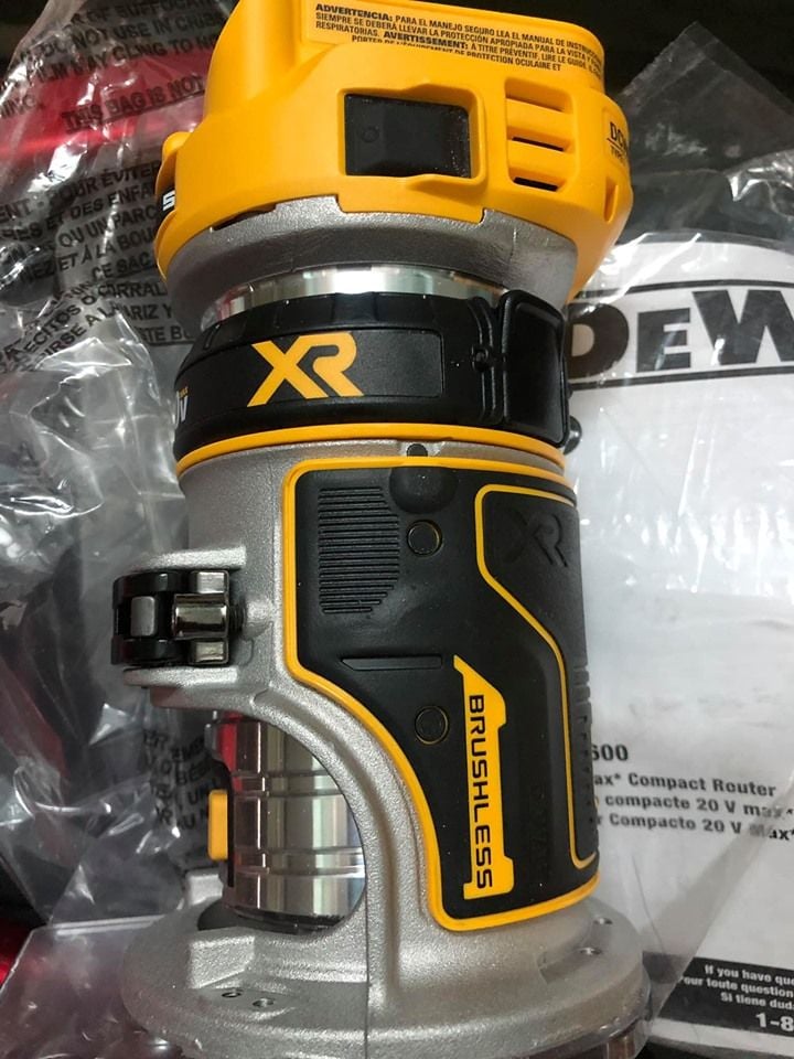 MÁY PHAY DEWALT DCW600B 20V