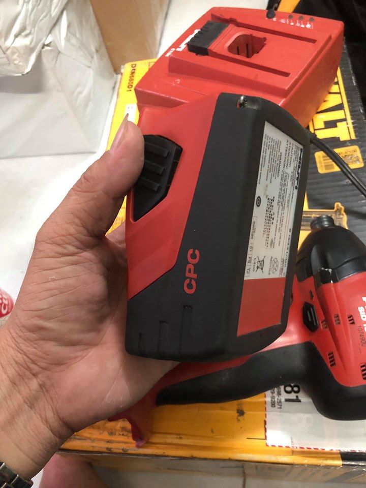 MÁY BẮN VIT HILTI SID 18 A MÁY KHOAN HILTI 22V-5
