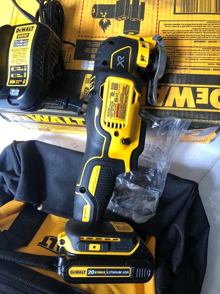 MÁY CẮT RUNG DEWALT DCS355C2 20V-2