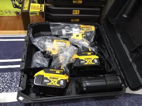 Combo Dewalt DCK299P2 gồm DCD996 và DCF887