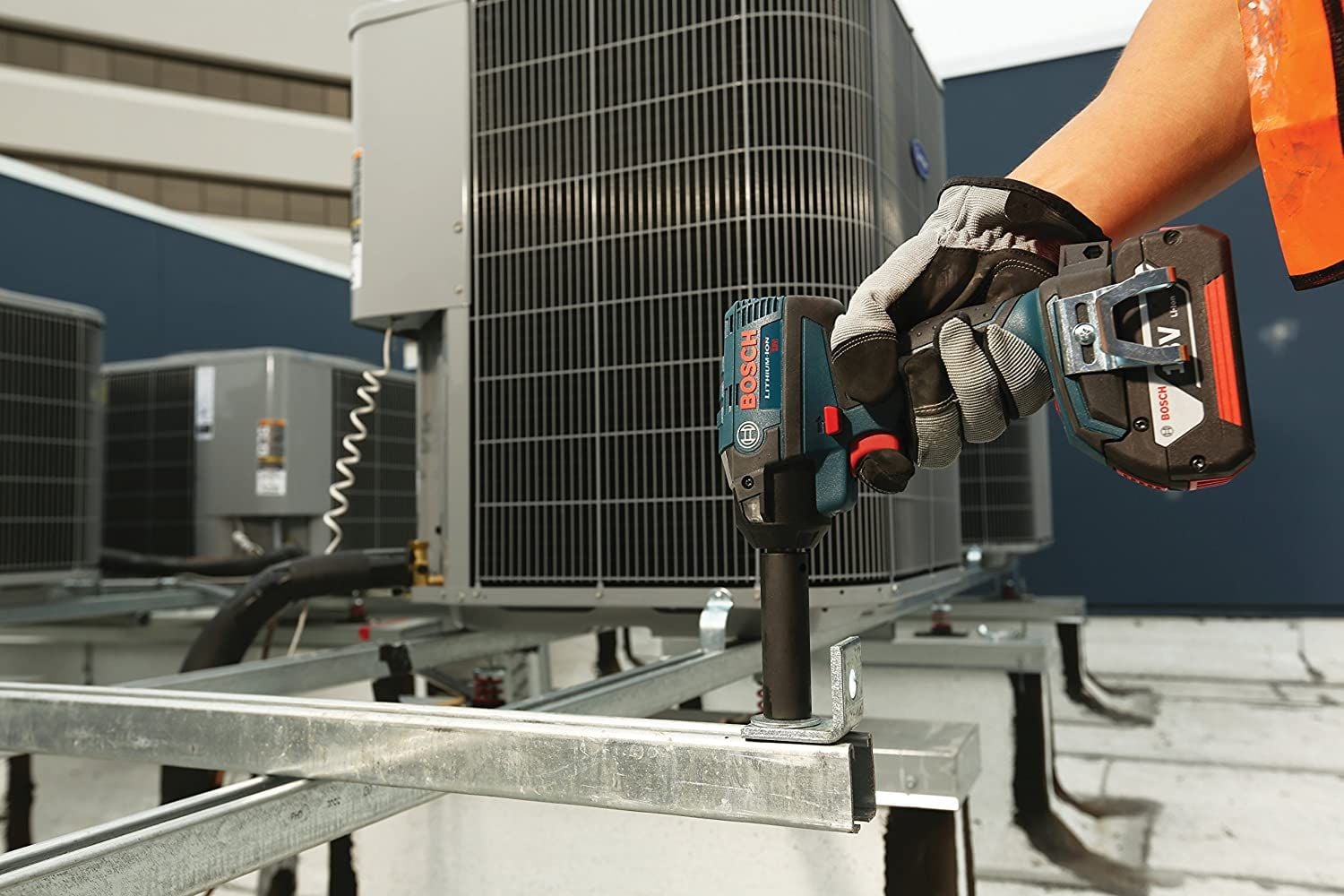 MÁY VẶN VÍT BOSCH IDH182-4
