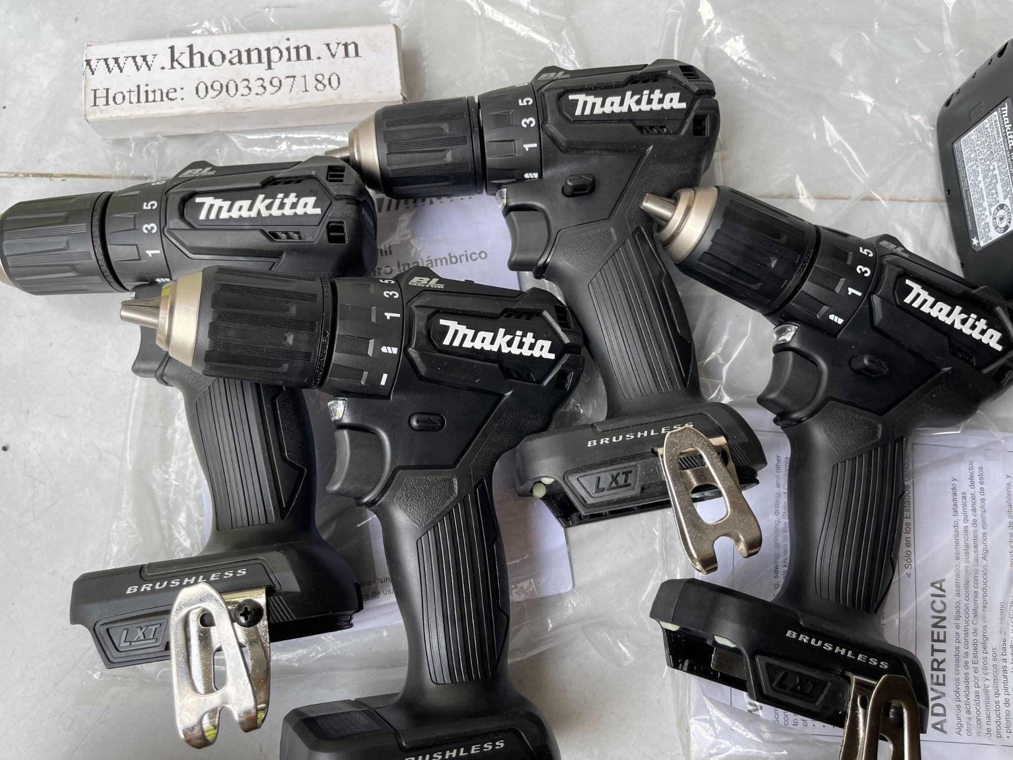 Máy khoan Makita XFD11