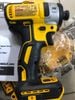 MÁY VÍT DEWALT 887