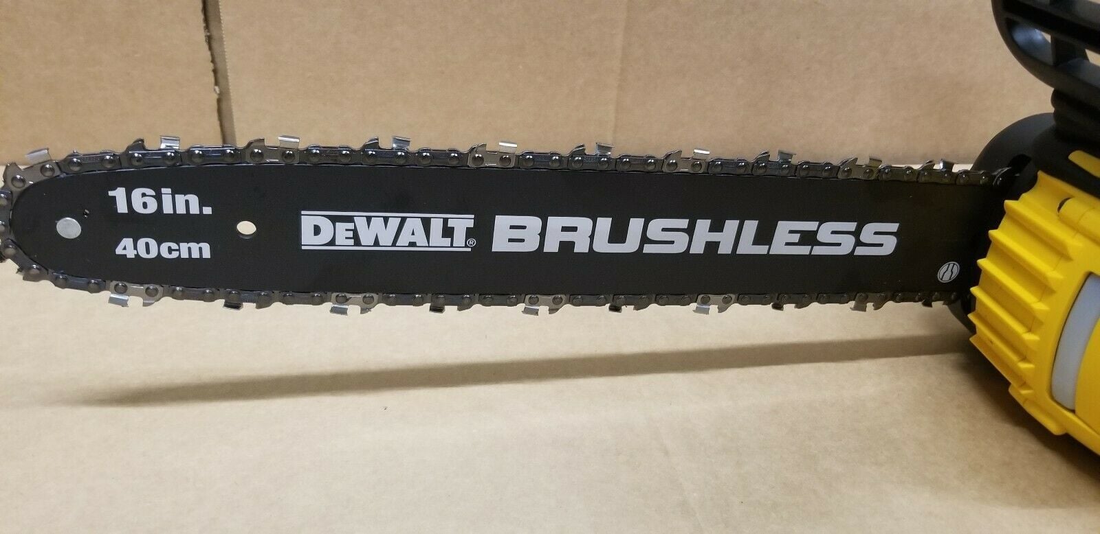 CƯA XÍCH DEWALT DCCA670T1-5