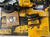 Máy cưa gỗ dewalt DCS571 20v