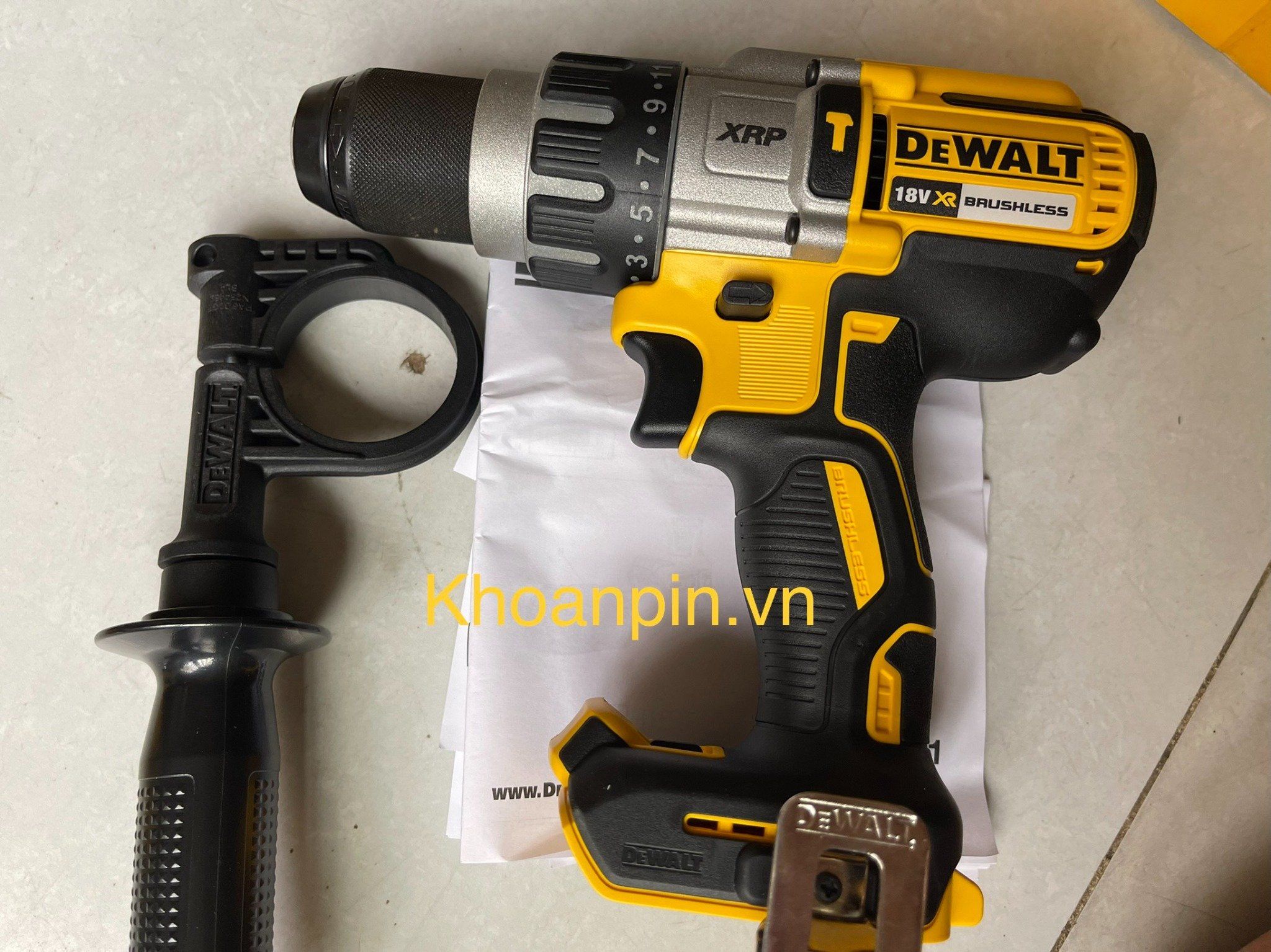 Máy khoan pin Dewalt DCD996