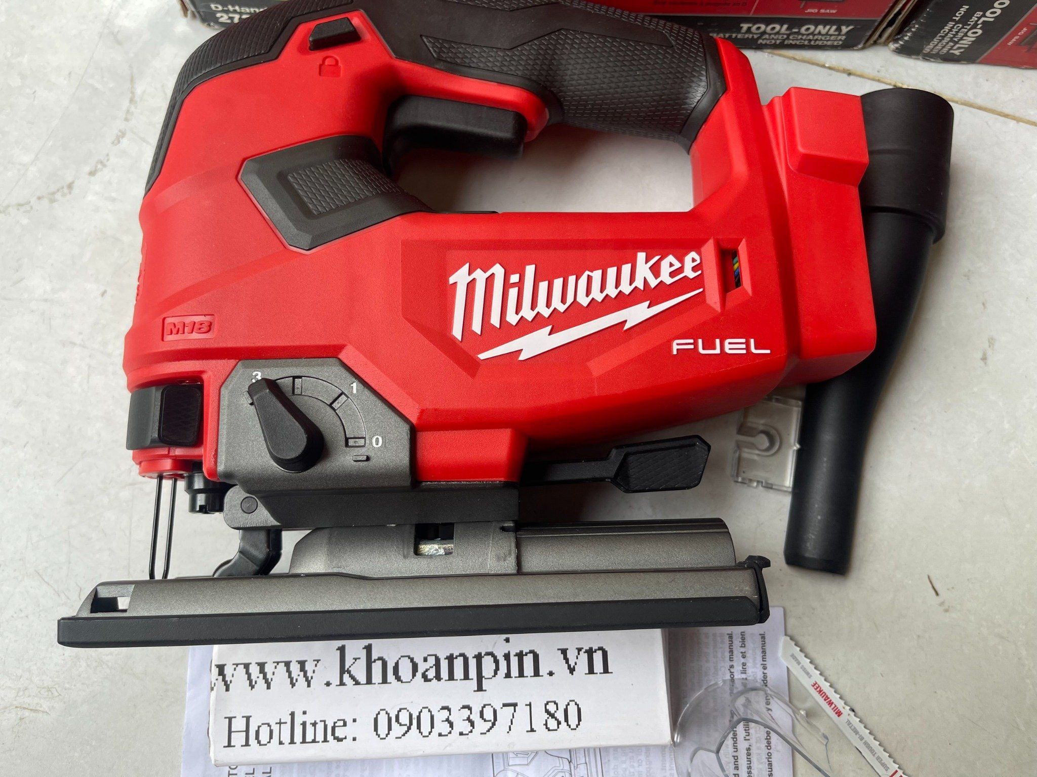 Máy cưa lọng Milwaukee M18 2737-20 (Mỹ)