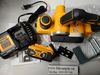 Máy bào Dewalt DCP580B