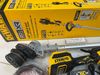 Máy cắt cỏ Dewalt DCST922