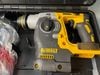 MÁY KHOAN ĐÔNG LỰC DEWALT DCH273 sản xuất cộng hòa sét