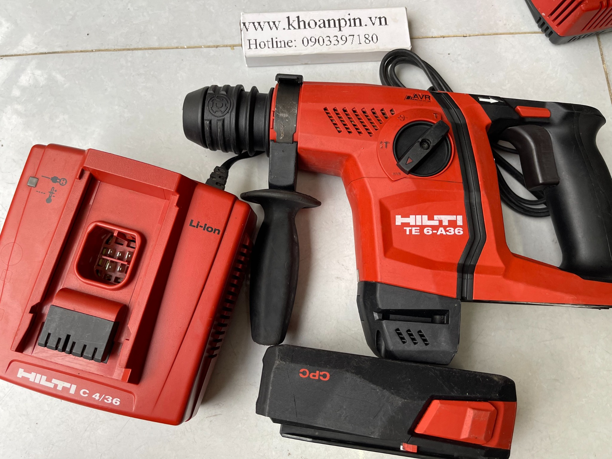 Ưu và nhược điểm của máy khoan bê tông pin Hilti so với máy khoan dây điện