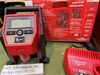 Máy bơm hơi Milwaukee M12 2475-20