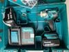 Máy siết bu lông Makita DTW285
