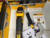 Máy mài pin Dewalt DCG406N