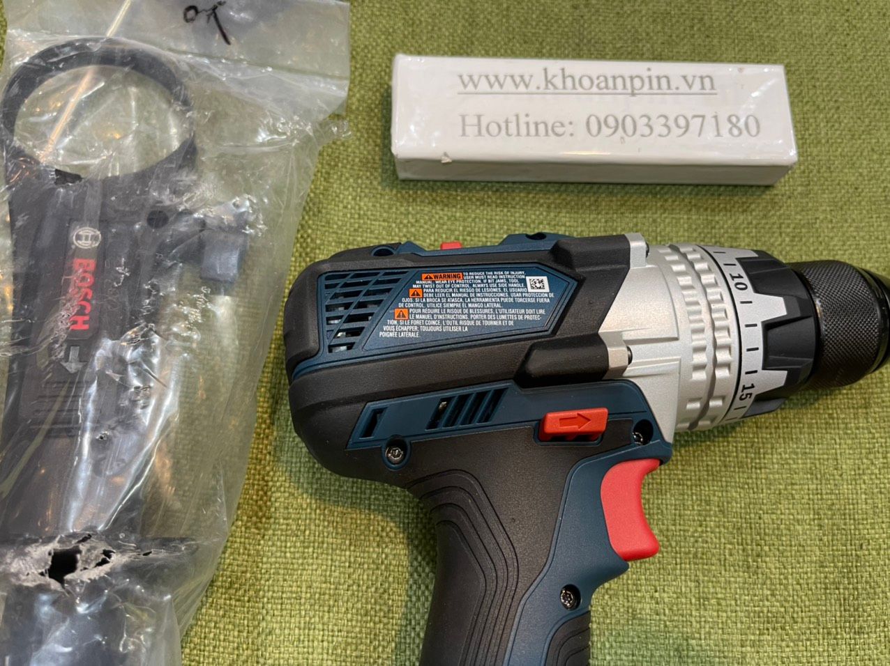 Máy khoan pin Bosch GSR 18V-755C