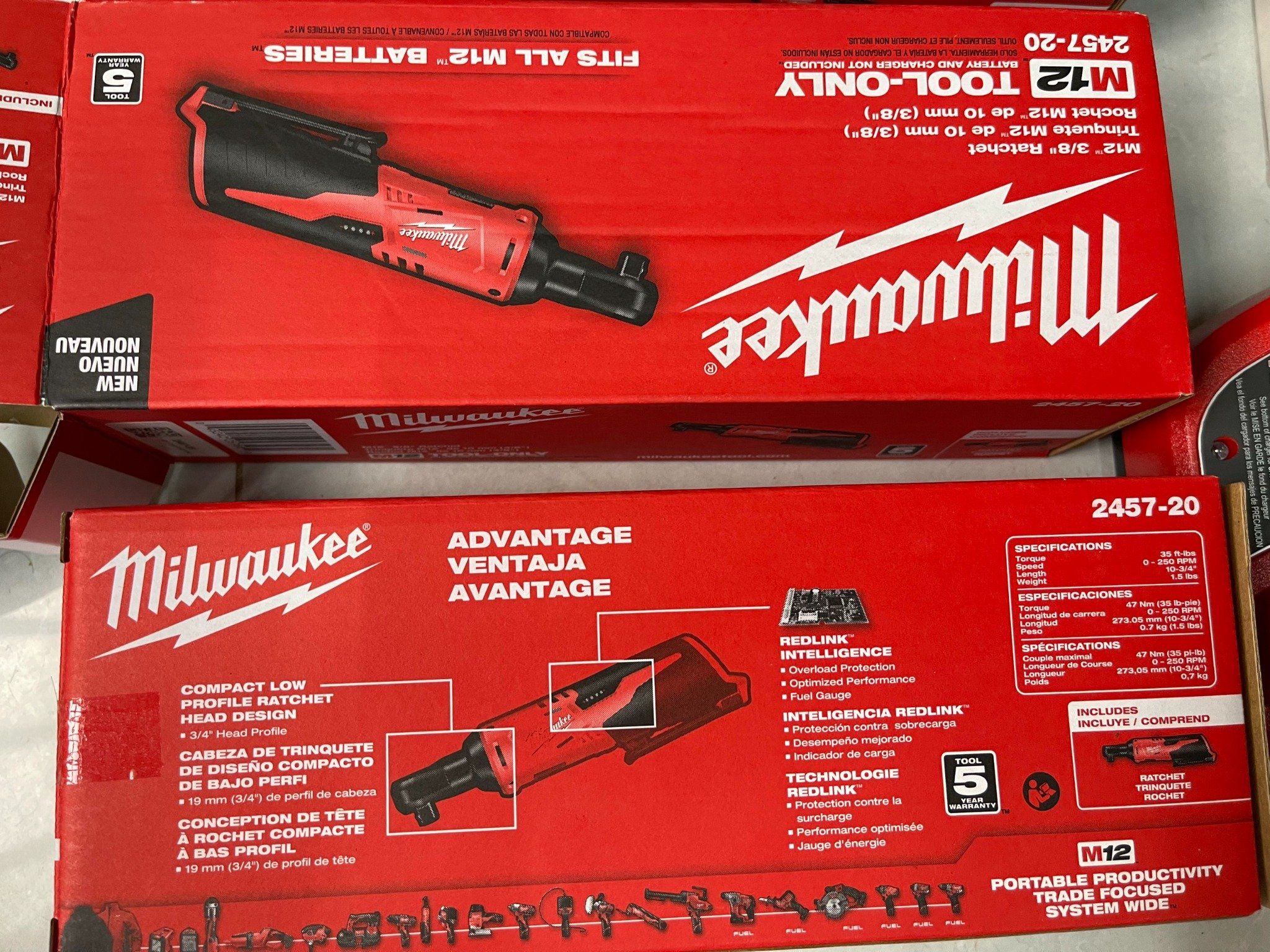 Máy siết bu lông Milwaukee 2457 M12