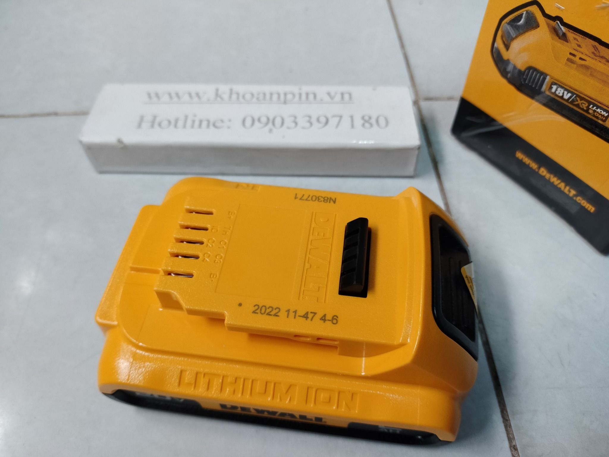 Pin Dewalt 2.0Ah Dewalt DCB183