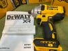 Máy siết bu lông dùng pin Dewalt DCF892 BODY