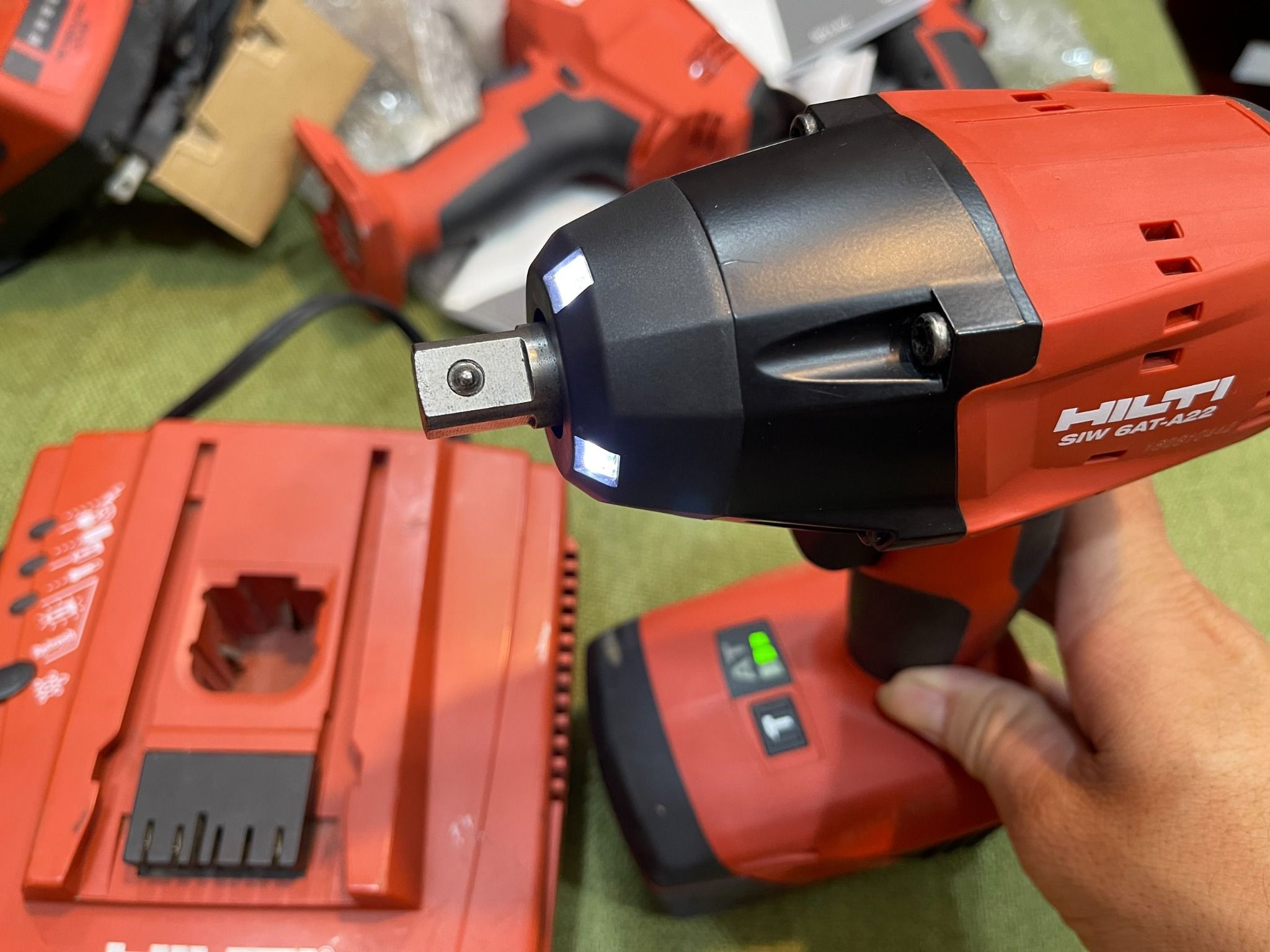 Máy siết bu lông Hilti SIW 6AT-A22