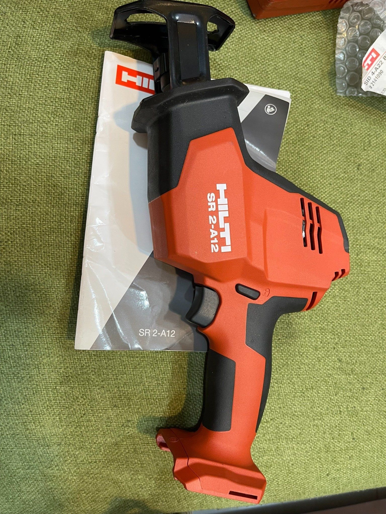 Máy cưa kiếm Hilti SR 2-A12