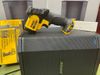 Nhiệt kế hồng ngoại Dewalt DCT414