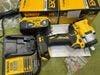 Máy siết bu lông Dewalt DCF922N