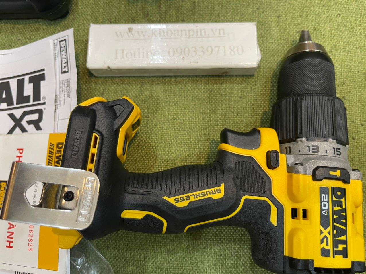 Máy khoan pin Dewalt DCD805N