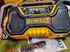 Loa nghe nhạc Dewalt DCR028B
