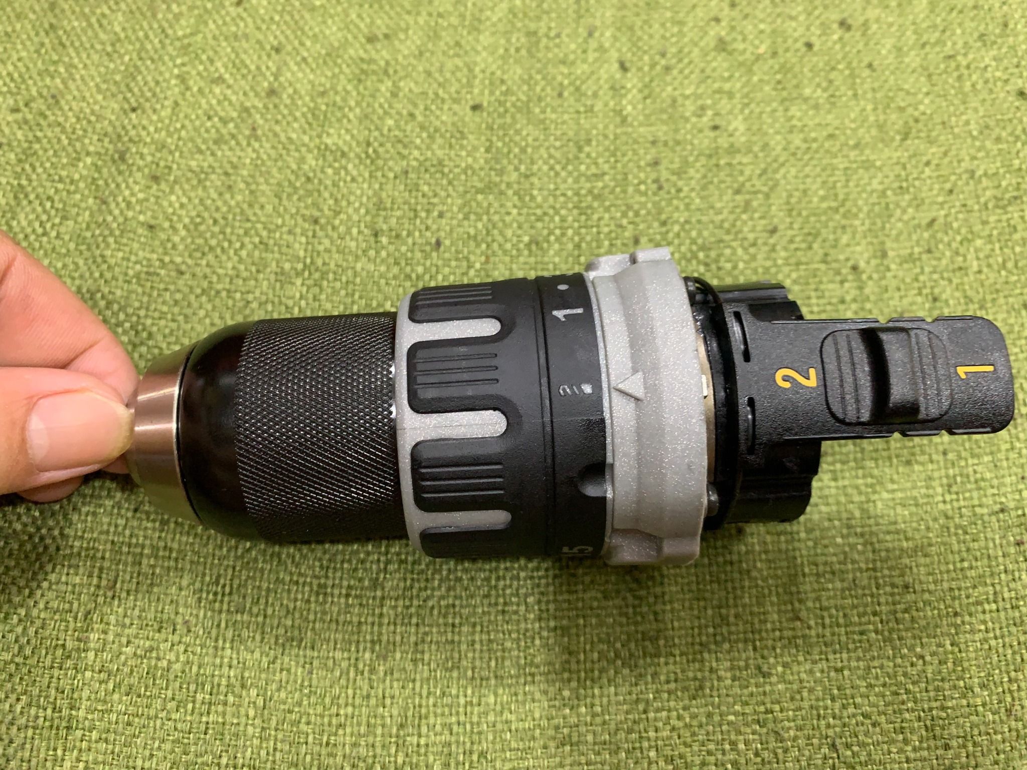 Hộp nhông Dewalt DCD791