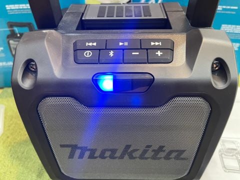 Loa âm thanh Bluetooth Makita XRM08B