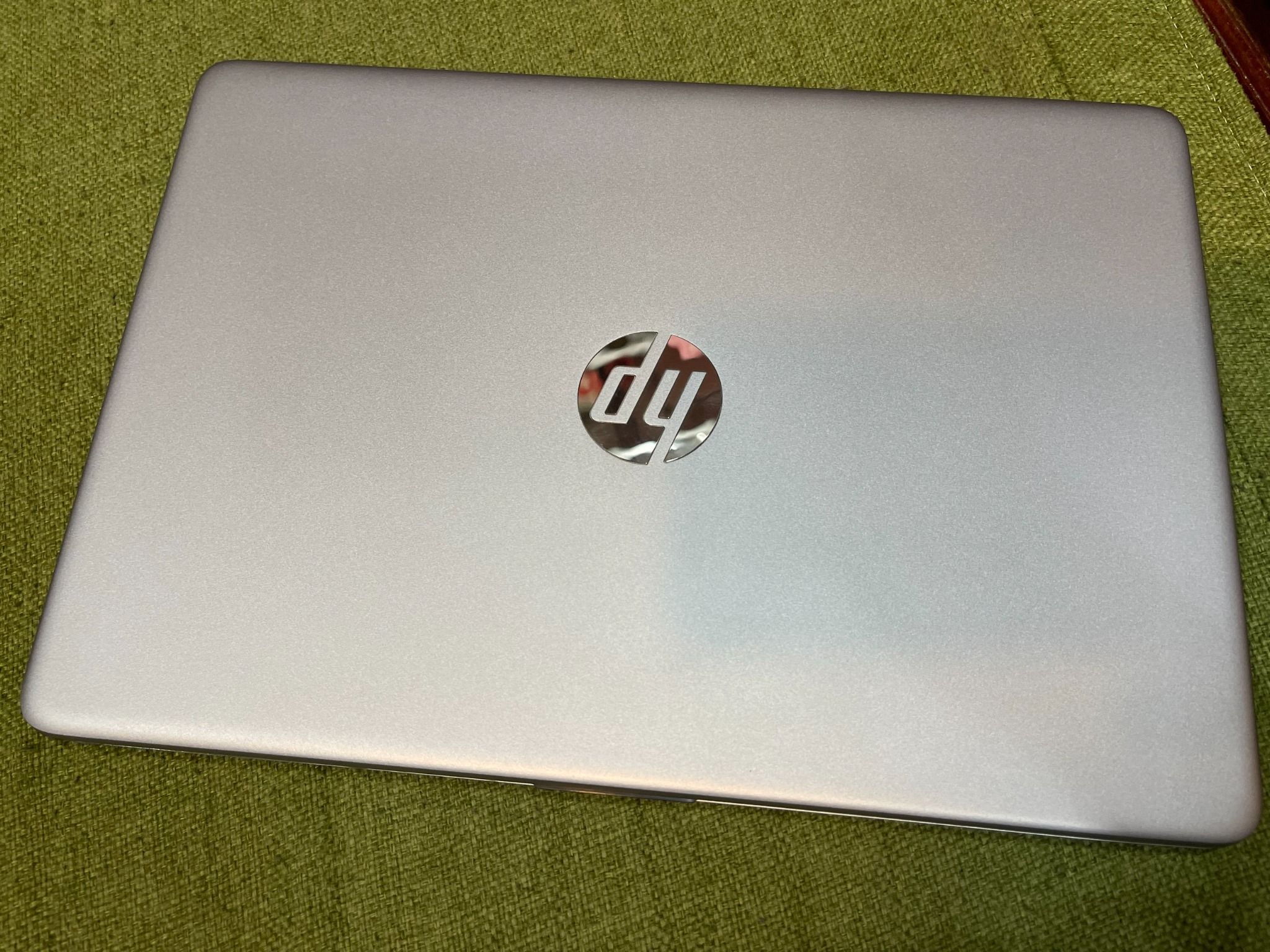 Laptop HP 340s G7 i5 1035G1/8GB/512GB/Win10 (36A35PA)